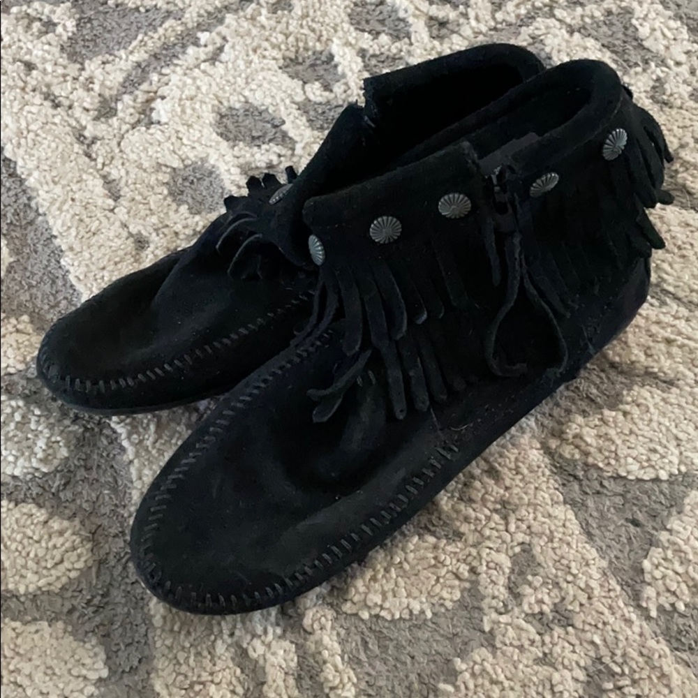 Women’s Minnetonka booties